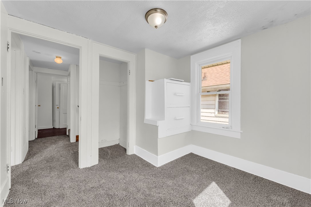 908 Dayton Street Property Photo 16