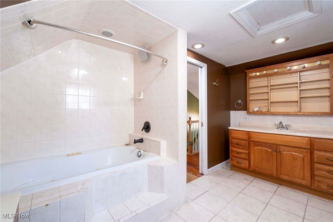 28 Terrace Drive Property Photo 26