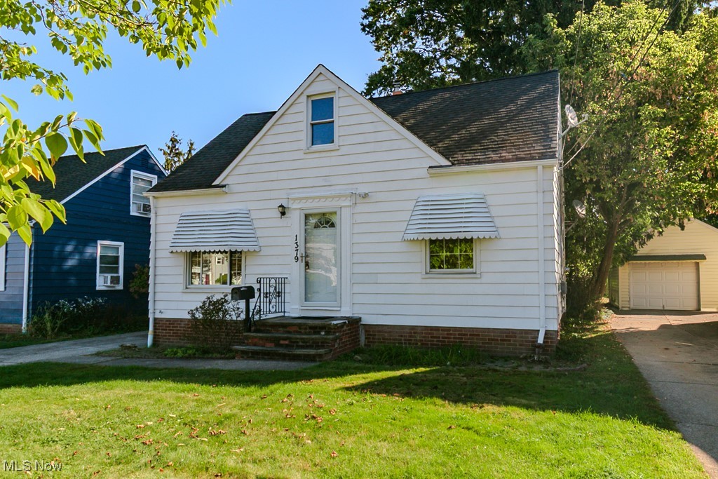 1379 Lander Road Property Photo 1