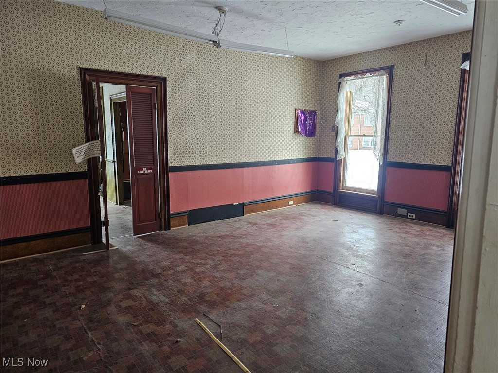 14576 W Park Street Property Photo 8