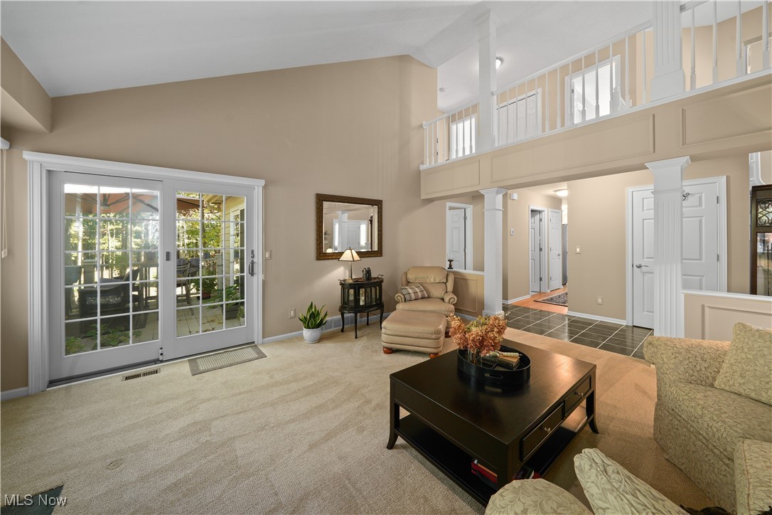 159 Royal Oak Drive Property Photo 4