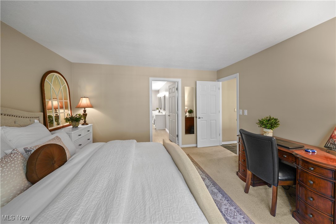 159 Royal Oak Drive Property Photo 7