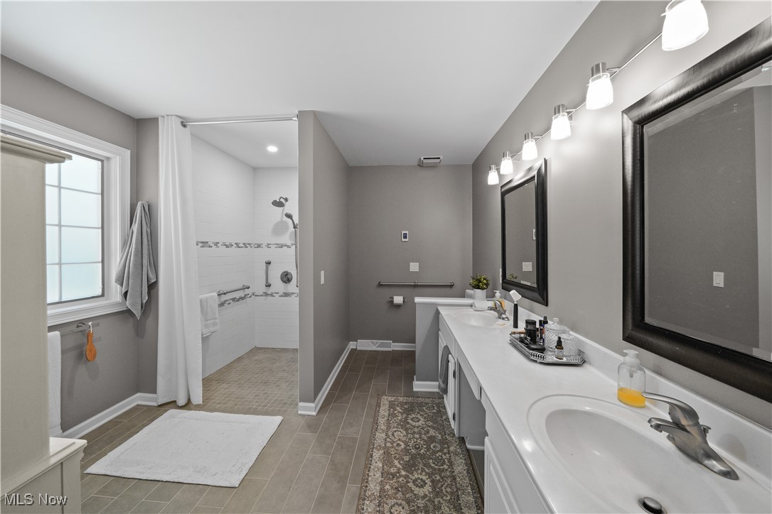 159 Royal Oak Drive Property Photo 9