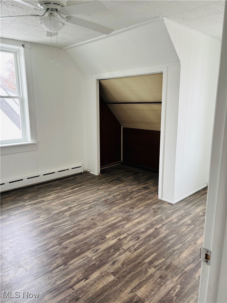489 Hedges Street Property Photo 12