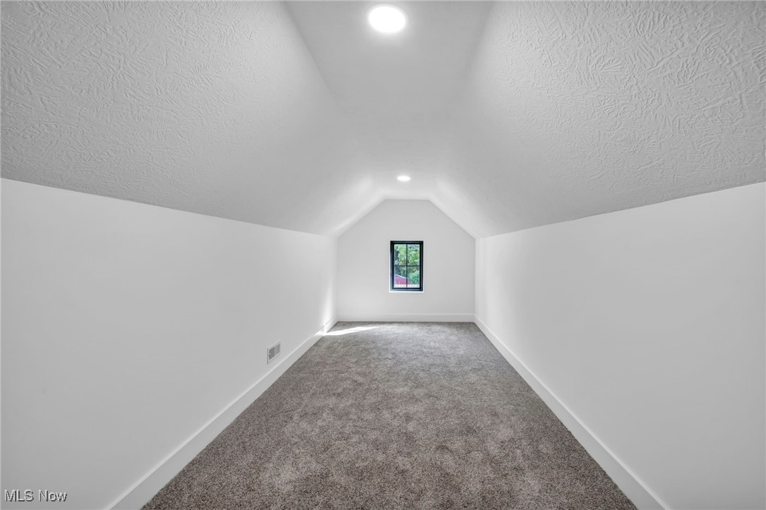 6728 Benedict Drive Property Photo 35