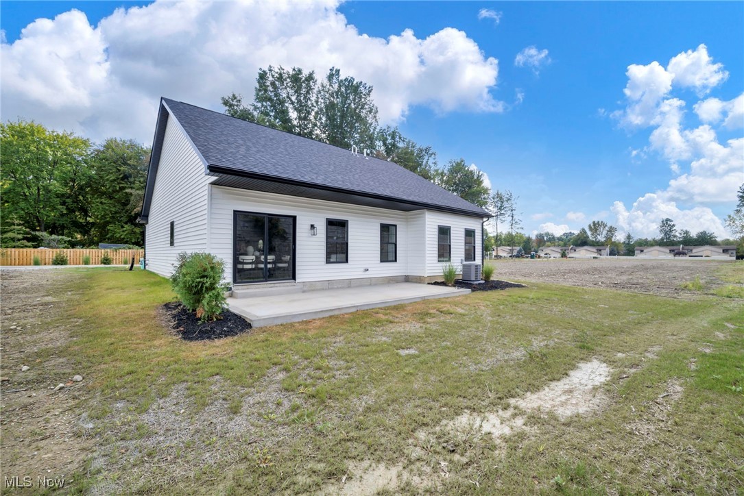 6728 Benedict Drive Property Photo 38