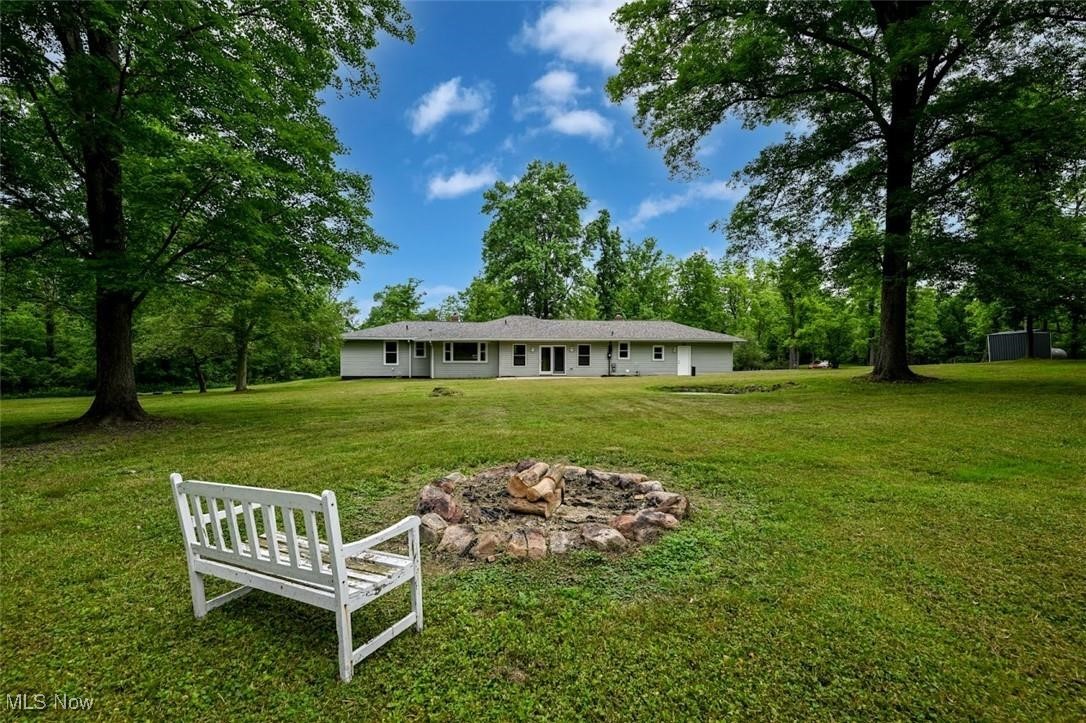 6572 W Smith Road Property Photo 9