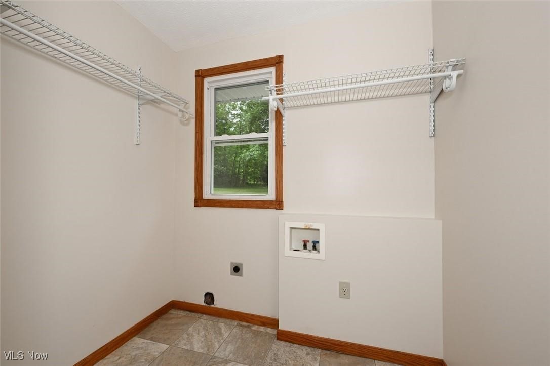 6572 W Smith Road Property Photo 26