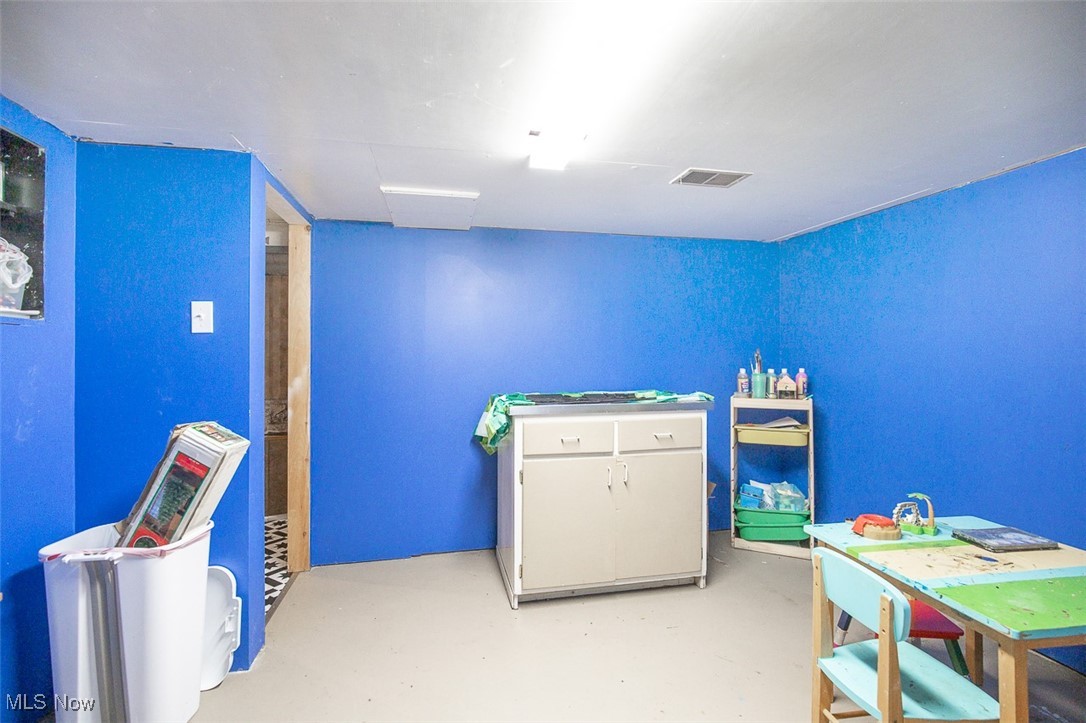 147 Bellfield Avenue Property Photo 24