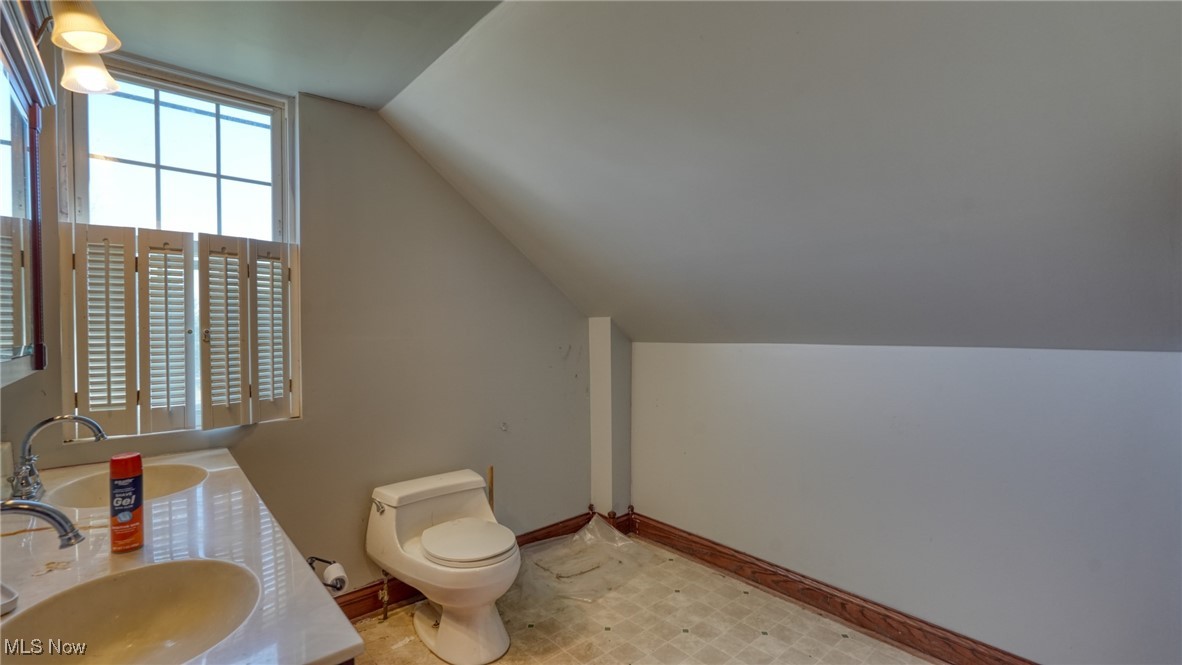 4896 High Hill Road Property Photo 29