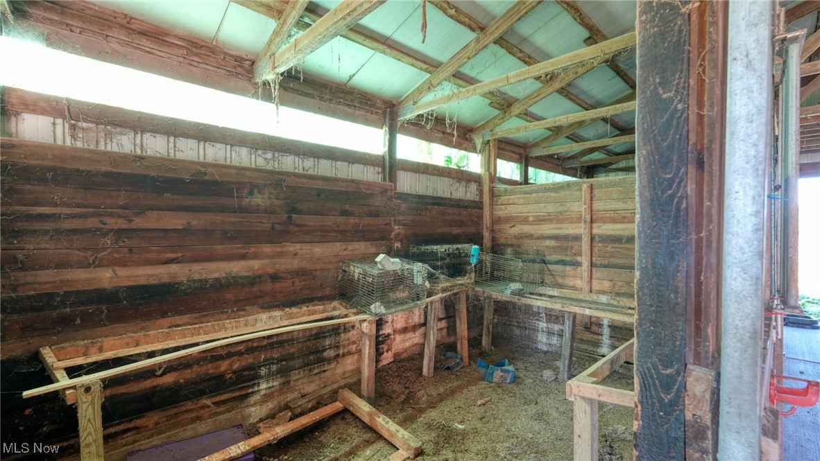 4896 High Hill Road Property Photo 44