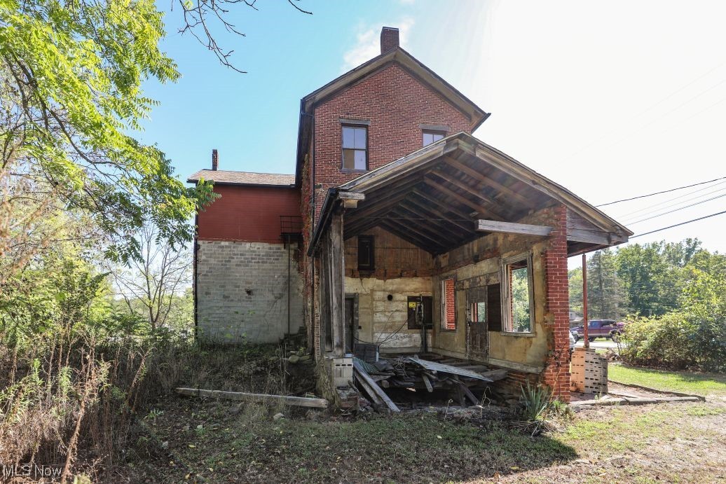 9401 Tallmadge Road Property Photo 13