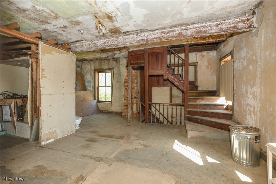 9401 Tallmadge Road Property Photo 34