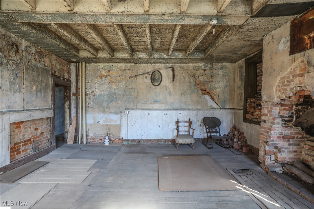 9401 Tallmadge Road Property Photo 43