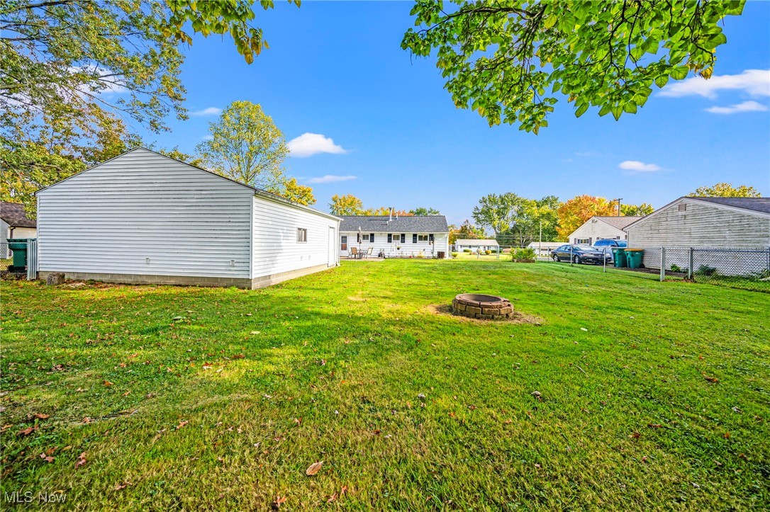 9964 Crestwood Drive Property Photo 13