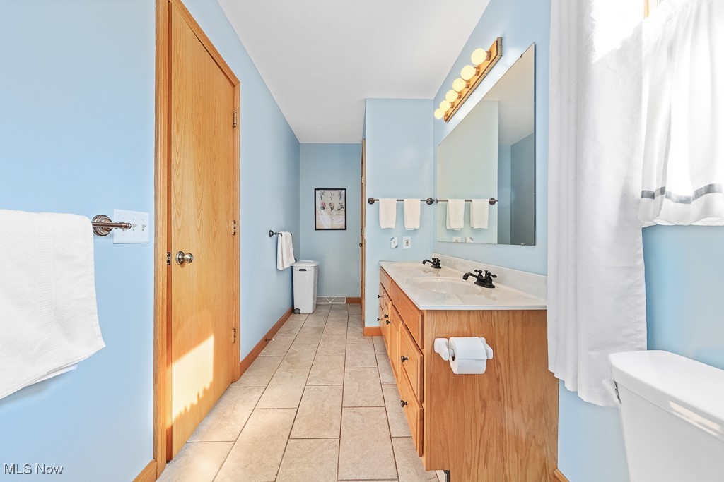 853 Fairway Drive Property Photo 22