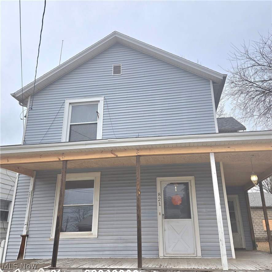 821 32nd Street Property Photo 1
