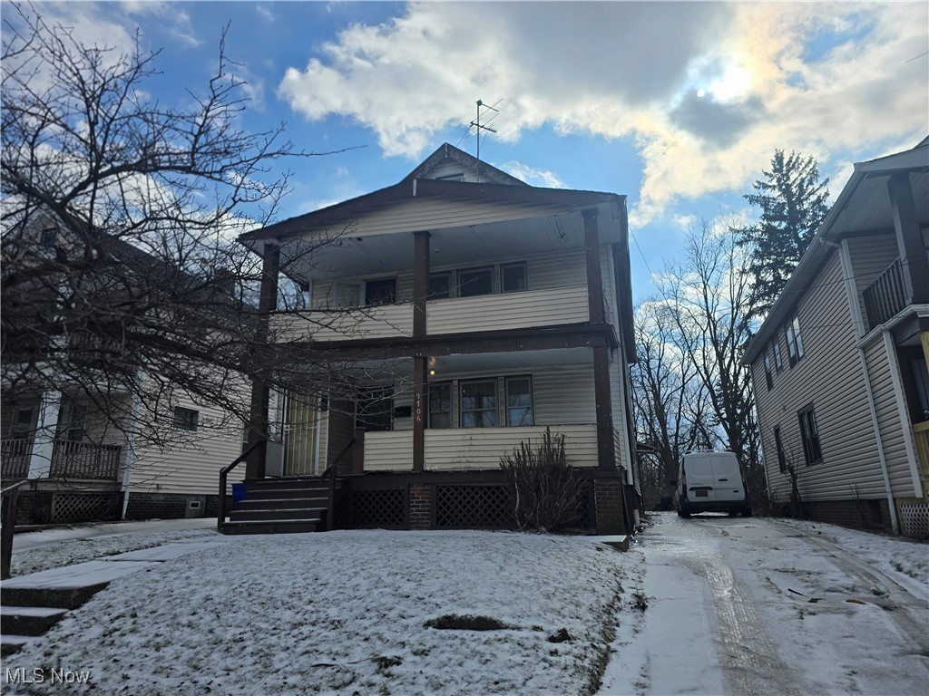 9706 Nelson Avenue Property Photo 1