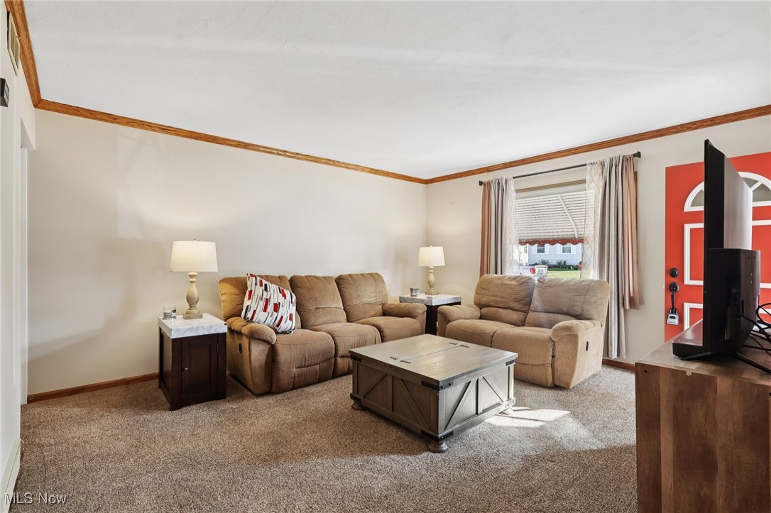 6508 Delora Avenue Property Photo 8