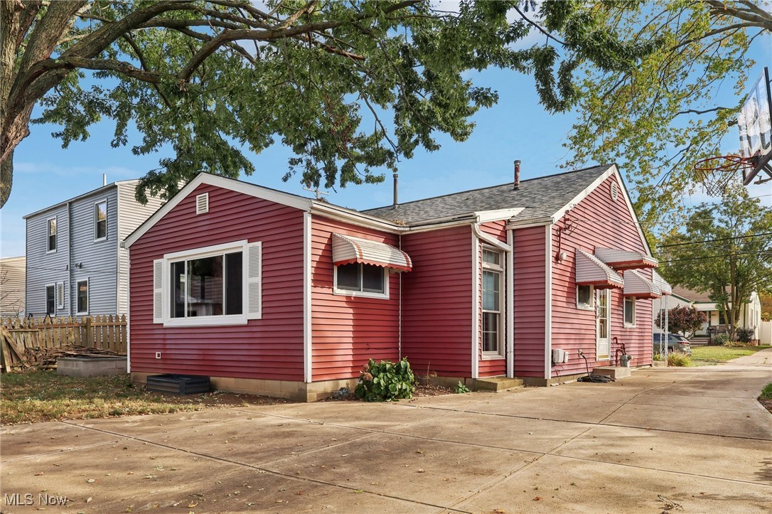 6508 Delora Avenue Property Photo 36