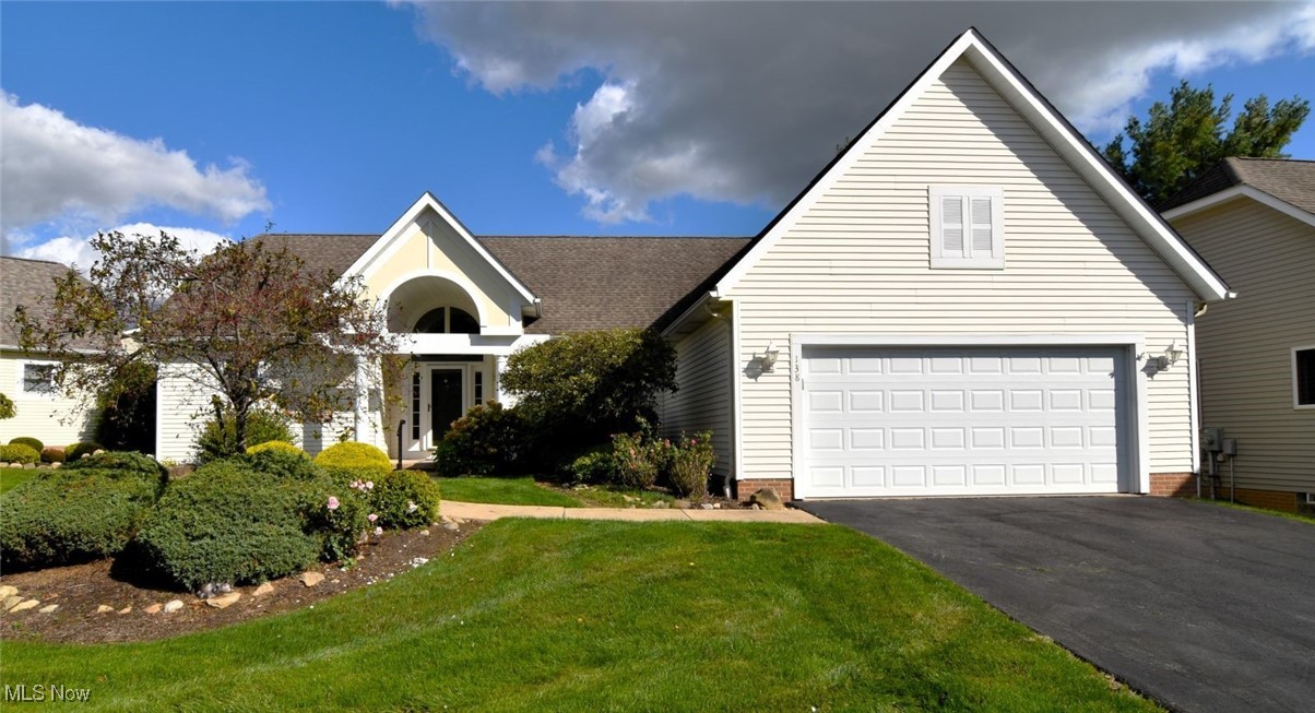 138 Bay Hill Drive Property Photo 1