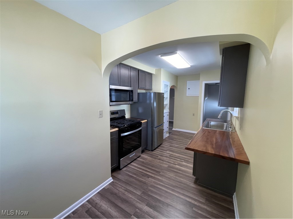 1337 Elmwood Road Property Photo 12