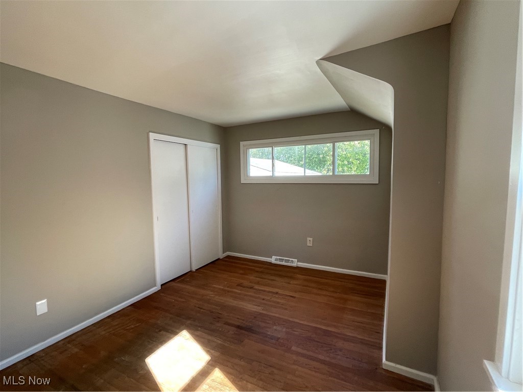 1337 Elmwood Road Property Photo 14