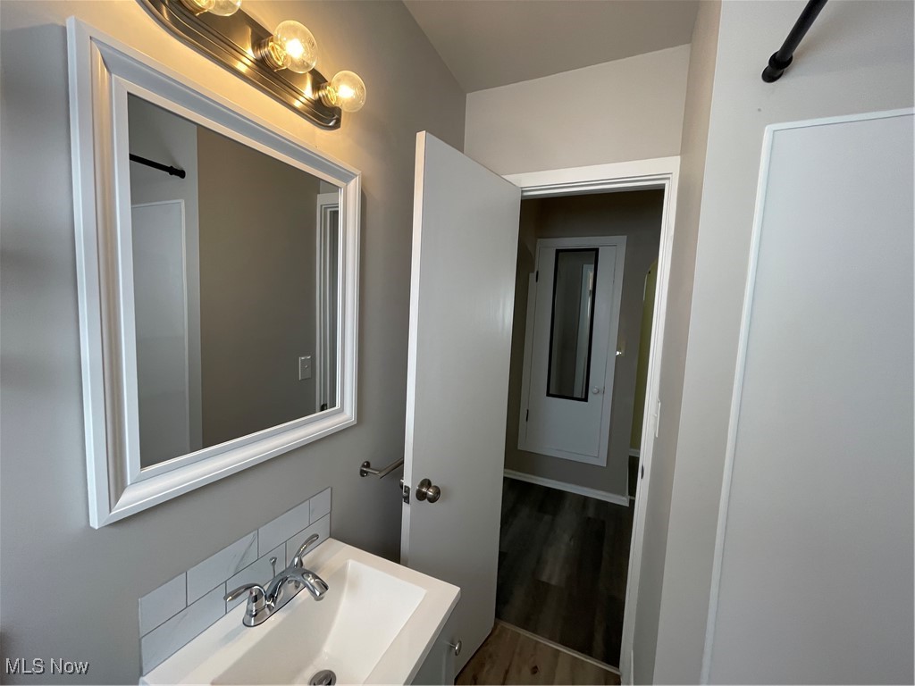 1337 Elmwood Road Property Photo 19