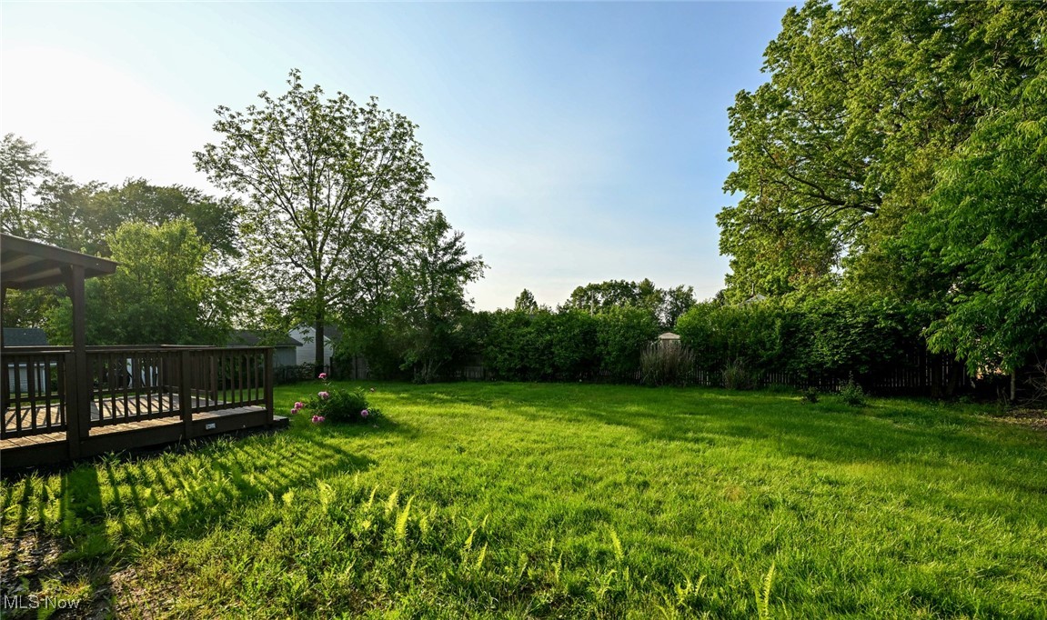 357 E Paige Avenue Property Photo 4