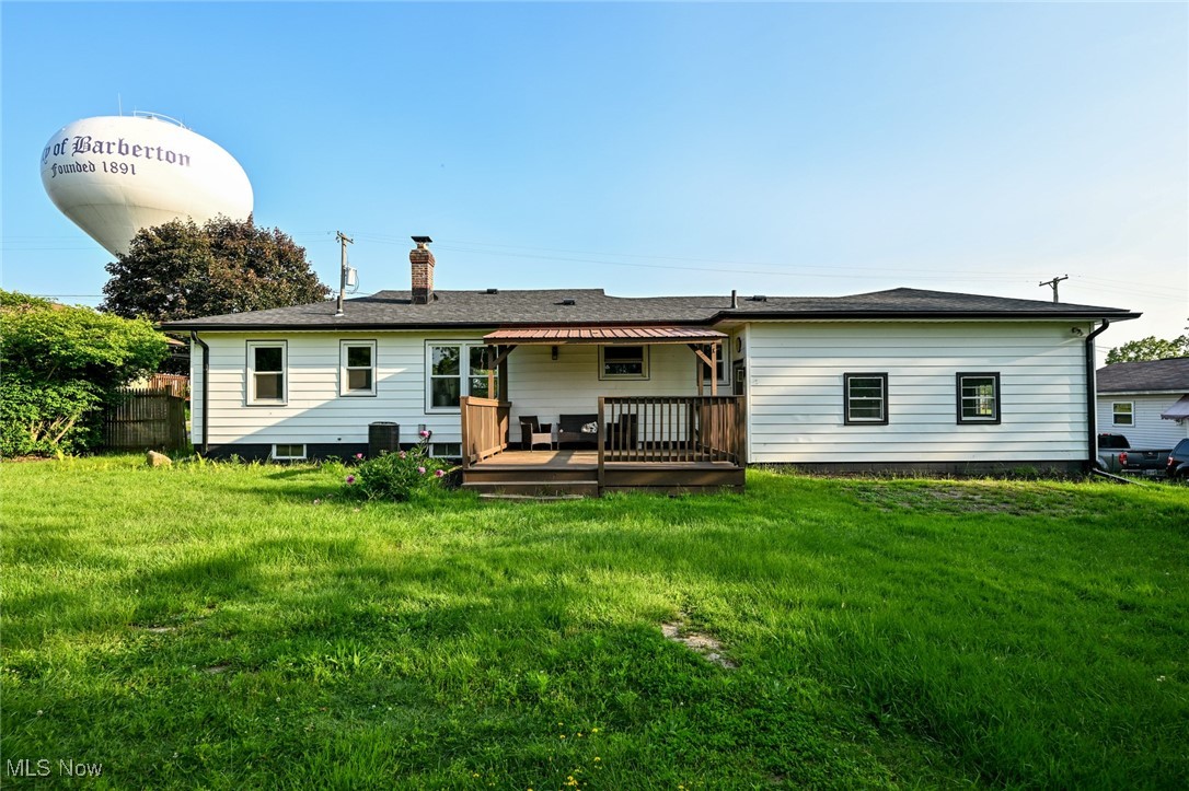 357 E Paige Avenue Property Photo 5