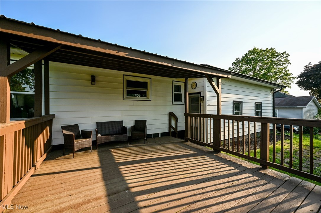 357 E Paige Avenue Property Photo 7