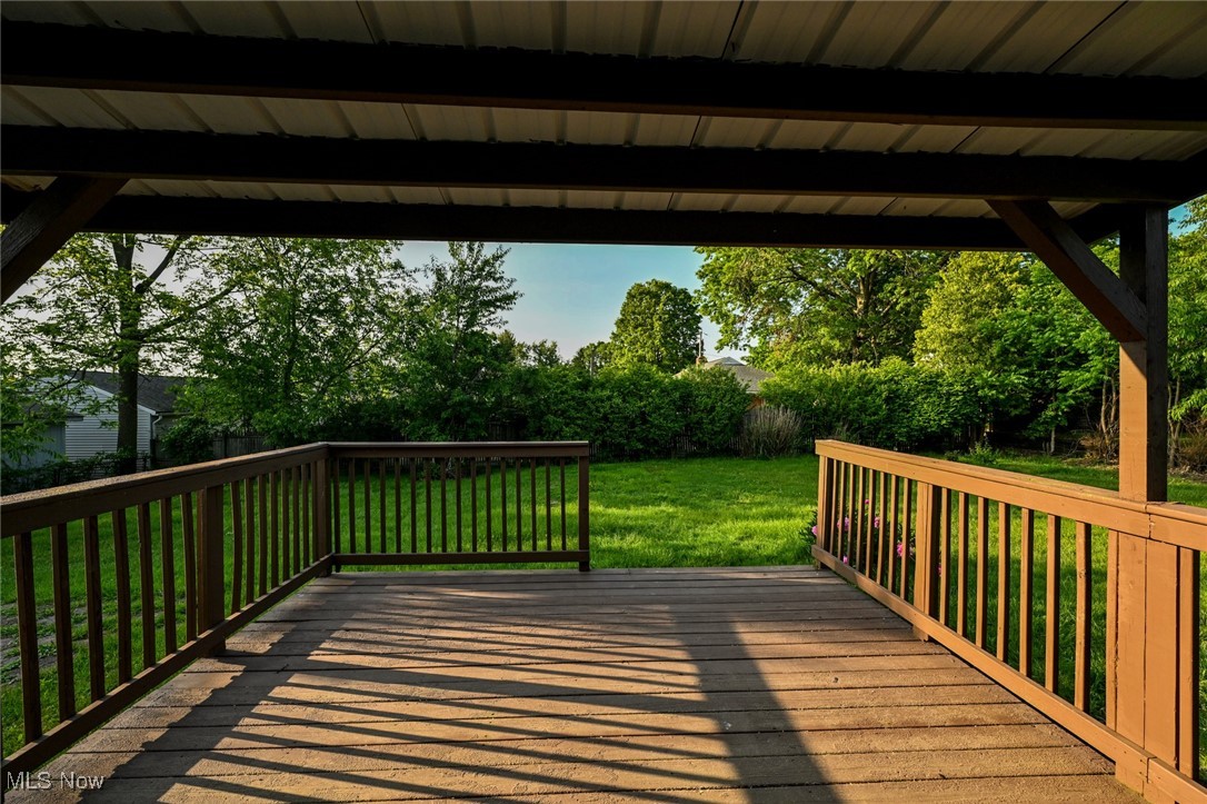 357 E Paige Avenue Property Photo 8