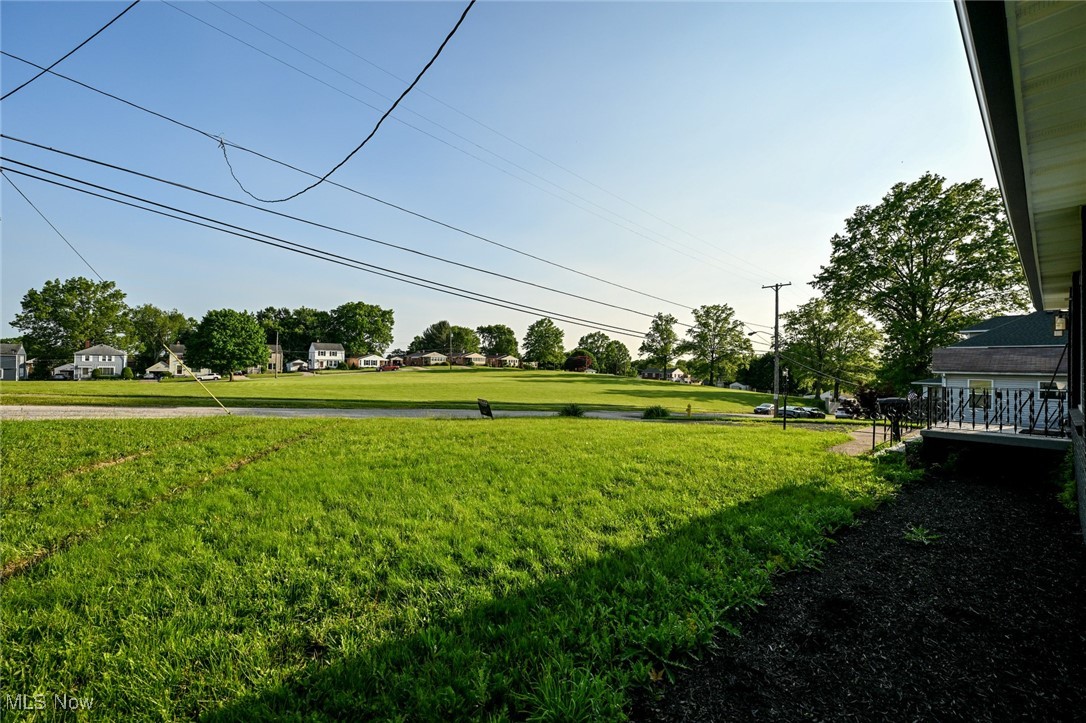 357 E Paige Avenue Property Photo 10