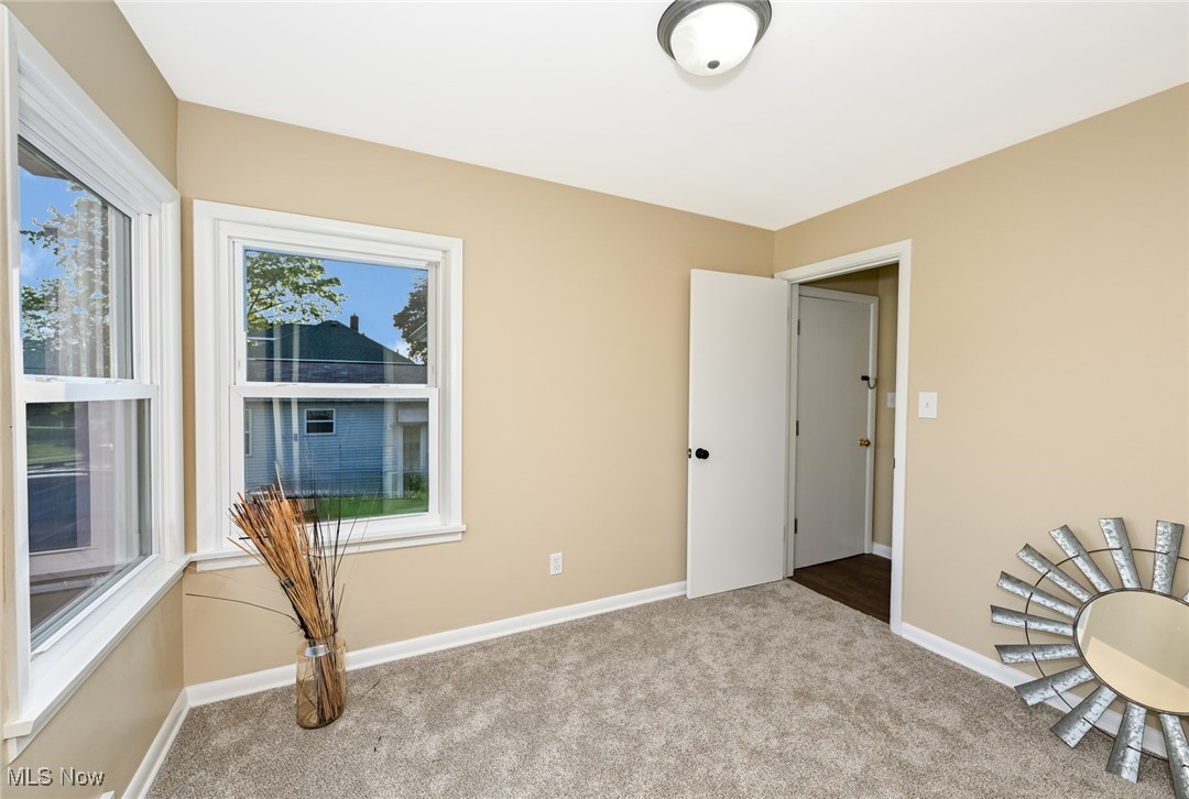 357 E Paige Avenue Property Photo 20