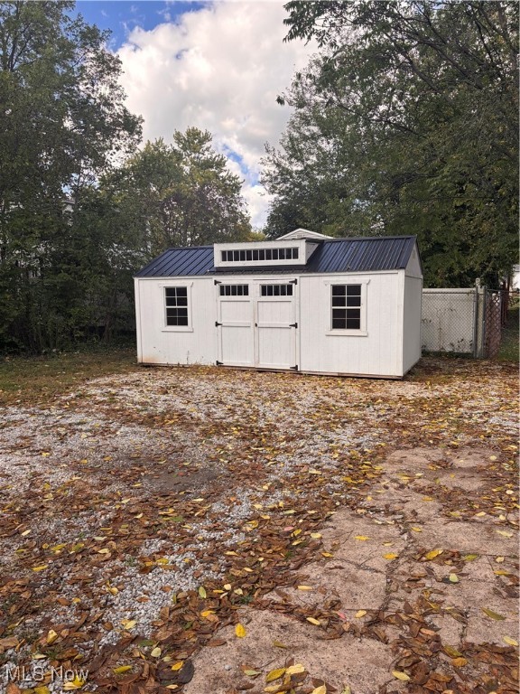 1453 Woodbirch Avenue Property Photo 5