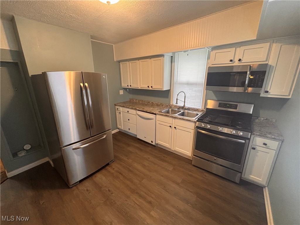 1453 Woodbirch Avenue Property Photo 6