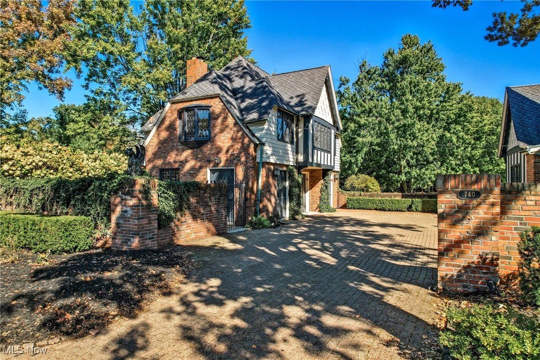 740 Fairway Drive Property Photo 39