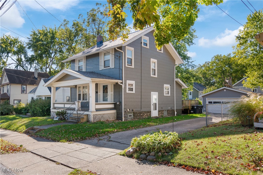 1052 Lexington Avenue Property Photo 3