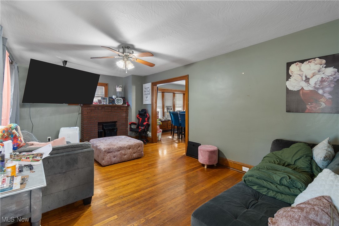 1052 Lexington Avenue Property Photo 5