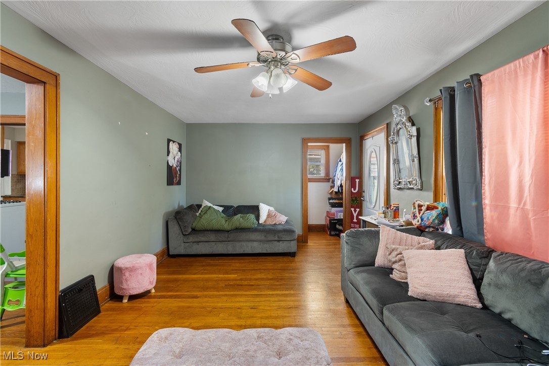 1052 Lexington Avenue Property Photo 7