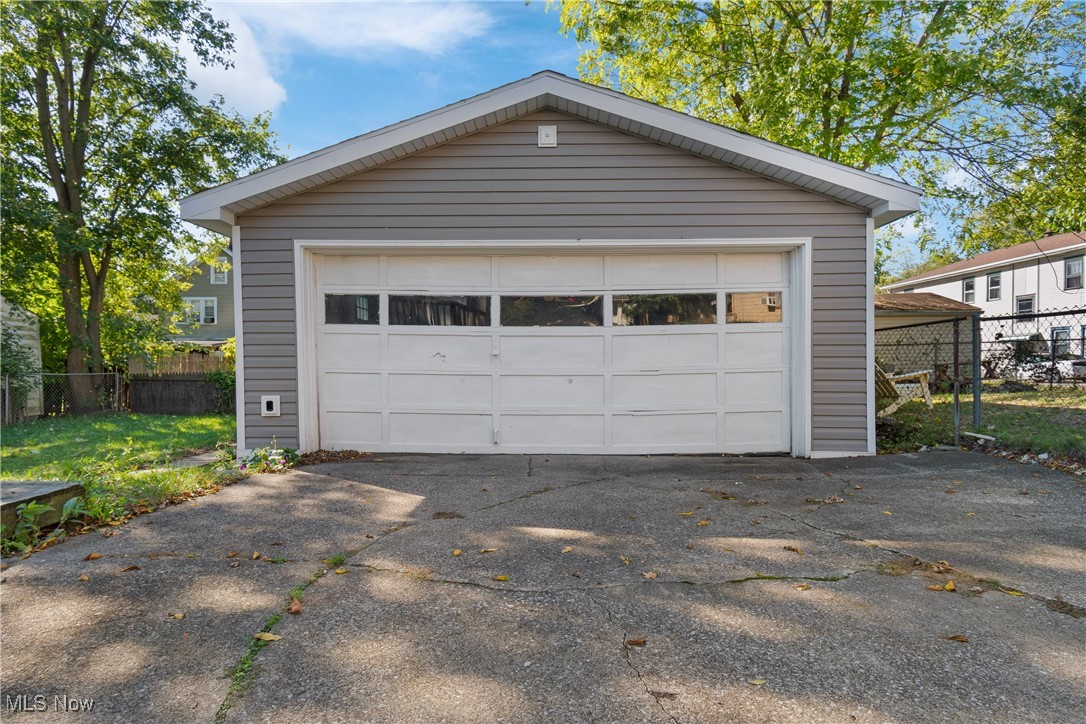 1052 Lexington Avenue Property Photo 29