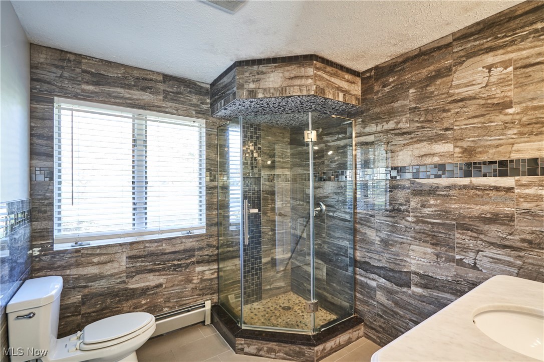 8585 Carmichael Drive Property Photo 13