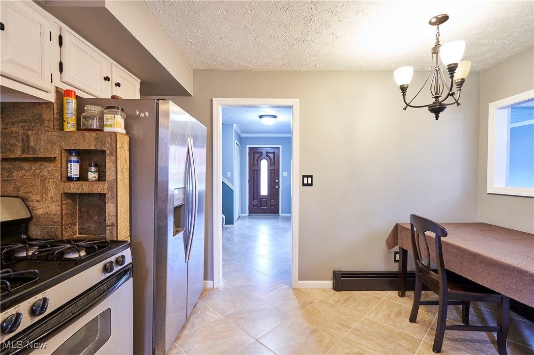 8585 Carmichael Drive Property Photo 16