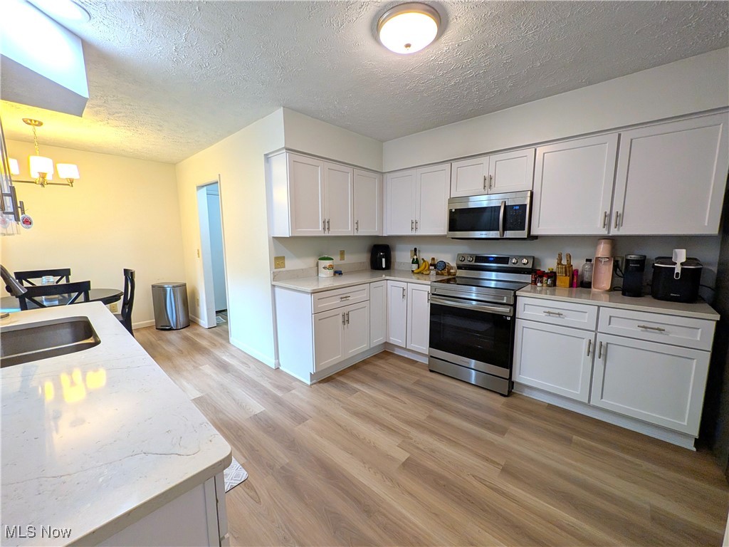 210 Teal Trace 210 Property Photo 4