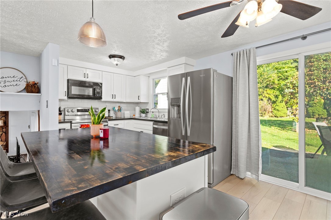 667 Highbridge Road Property Photo 6