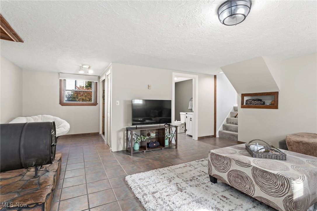 667 Highbridge Road Property Photo 13