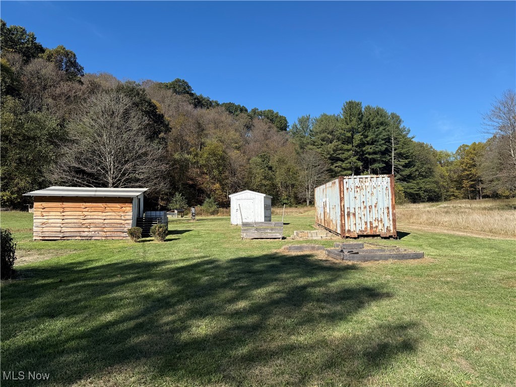 4085 Cannelville Road Property Photo 7