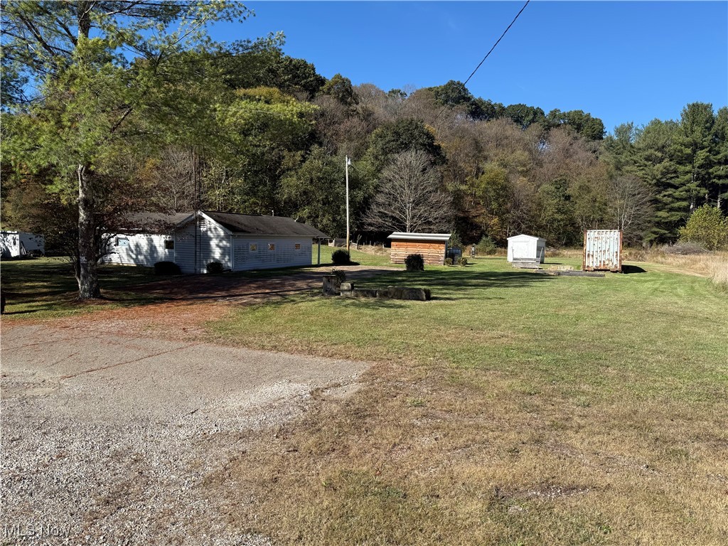 4085 Cannelville Road Property Photo 14