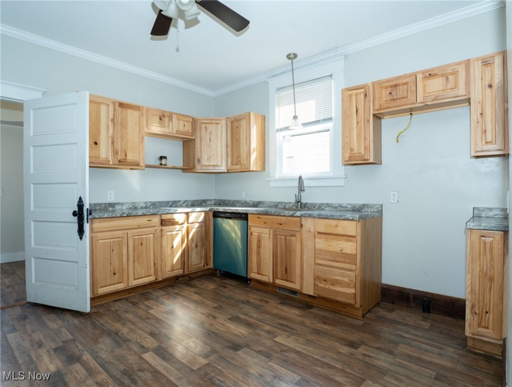 1224 Curtis Avenue Property Photo 10
