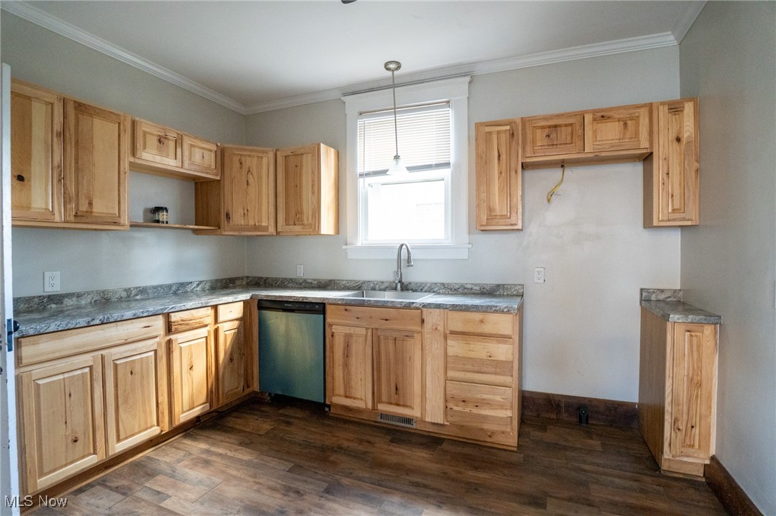 1224 Curtis Avenue Property Photo 11